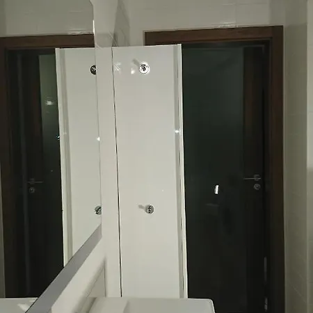 Appartement Quiet And Spacious With Garage Option *